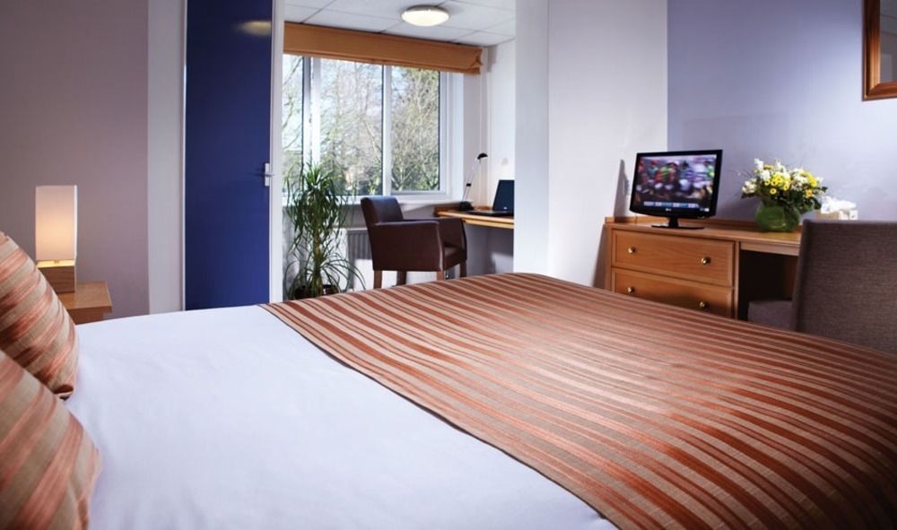 Peter Scott House Birmingham Hotel Exterior photo